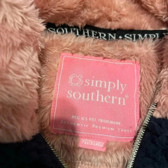 Simply Southern pullover - Picture 3 of 3